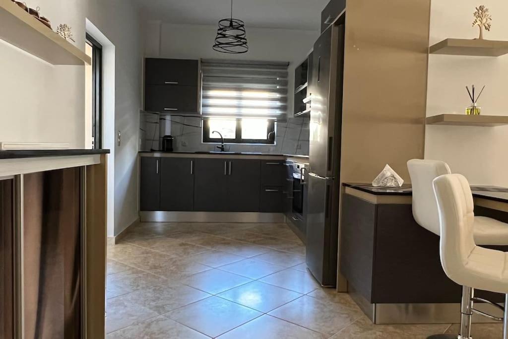Anna Kavros Luxury Apartment Ханья Экстерьер фото